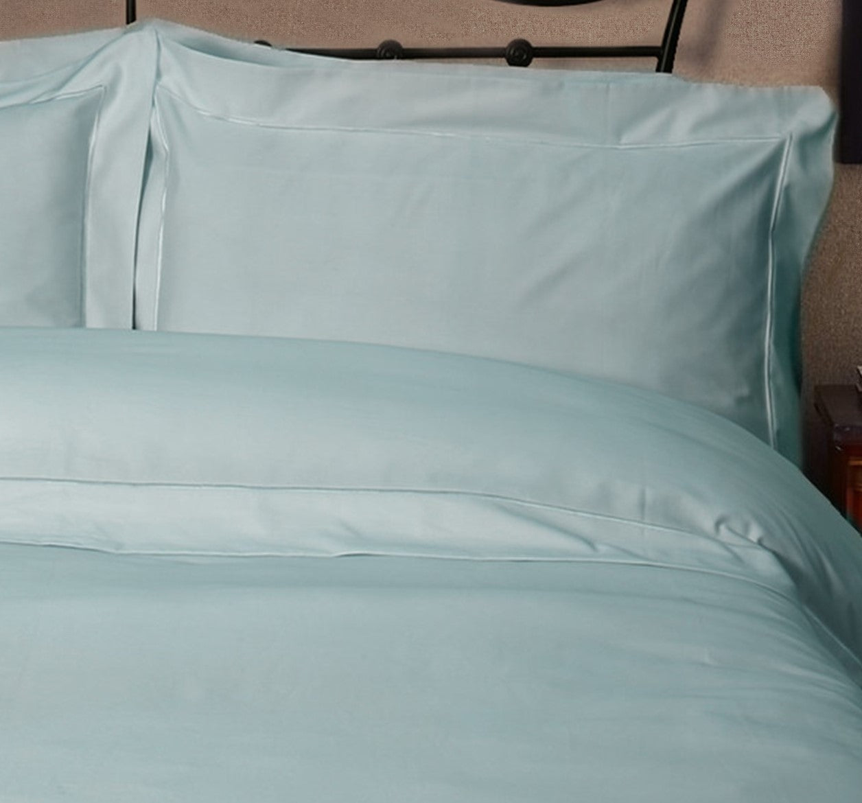 400TC Duck Egg Double Duvet Cover Set - One Double Duvet Cover + Two Oxford Pillowcases + One Double Fitted Sheet 