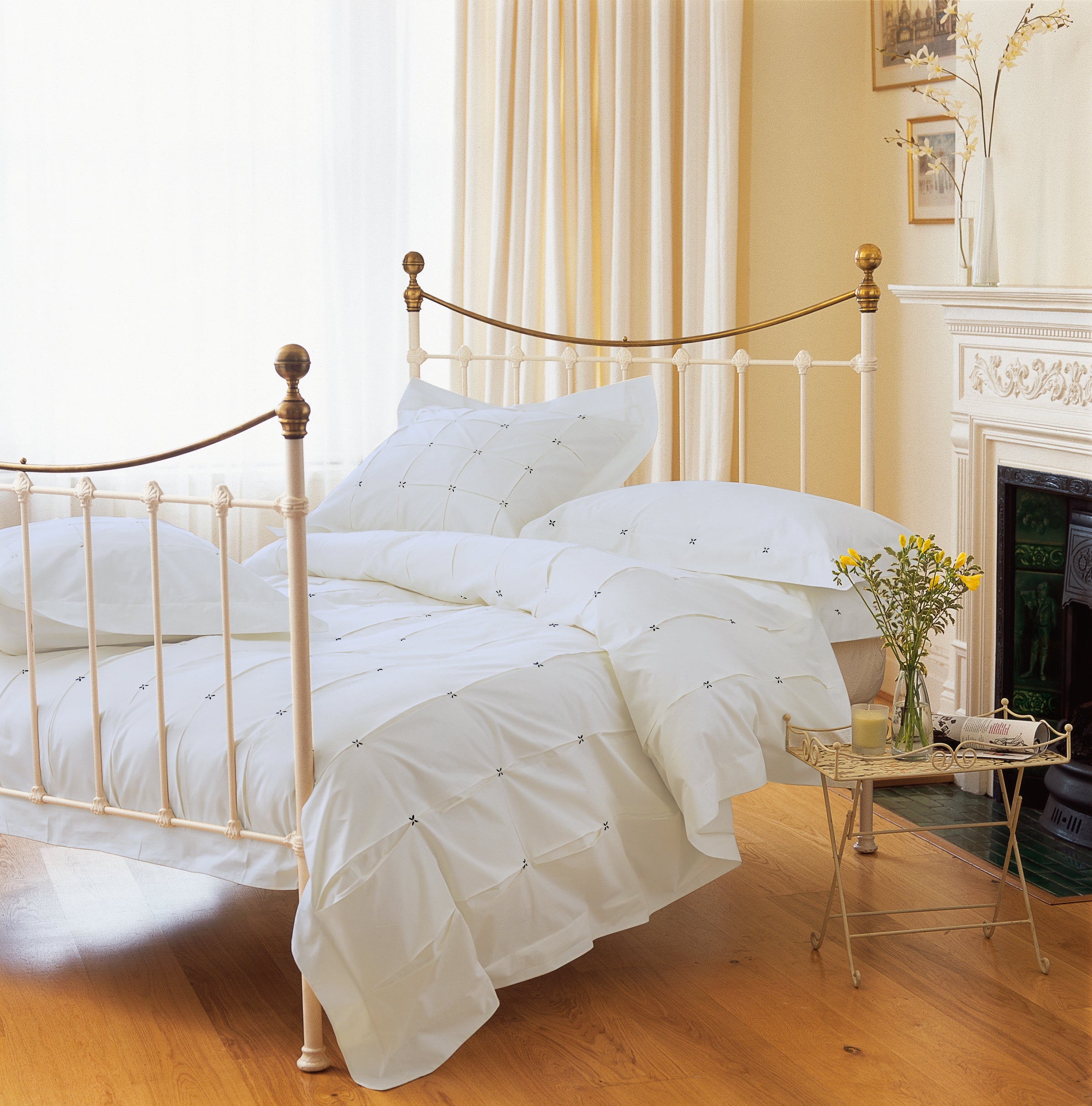 Casablanca White Duvet Cover Collection