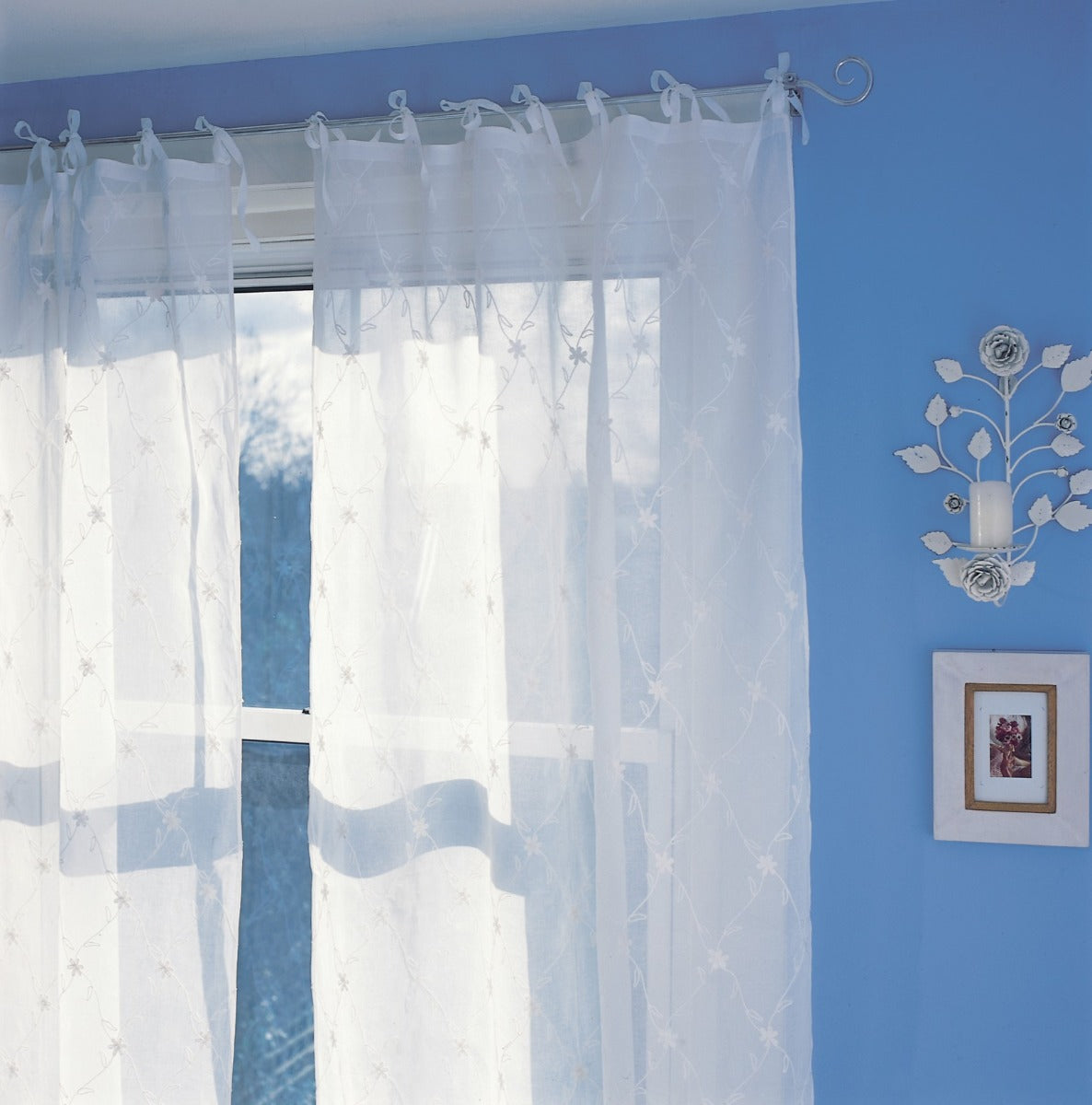 Floral Trellis Curtain Panel 106 x 229 cm