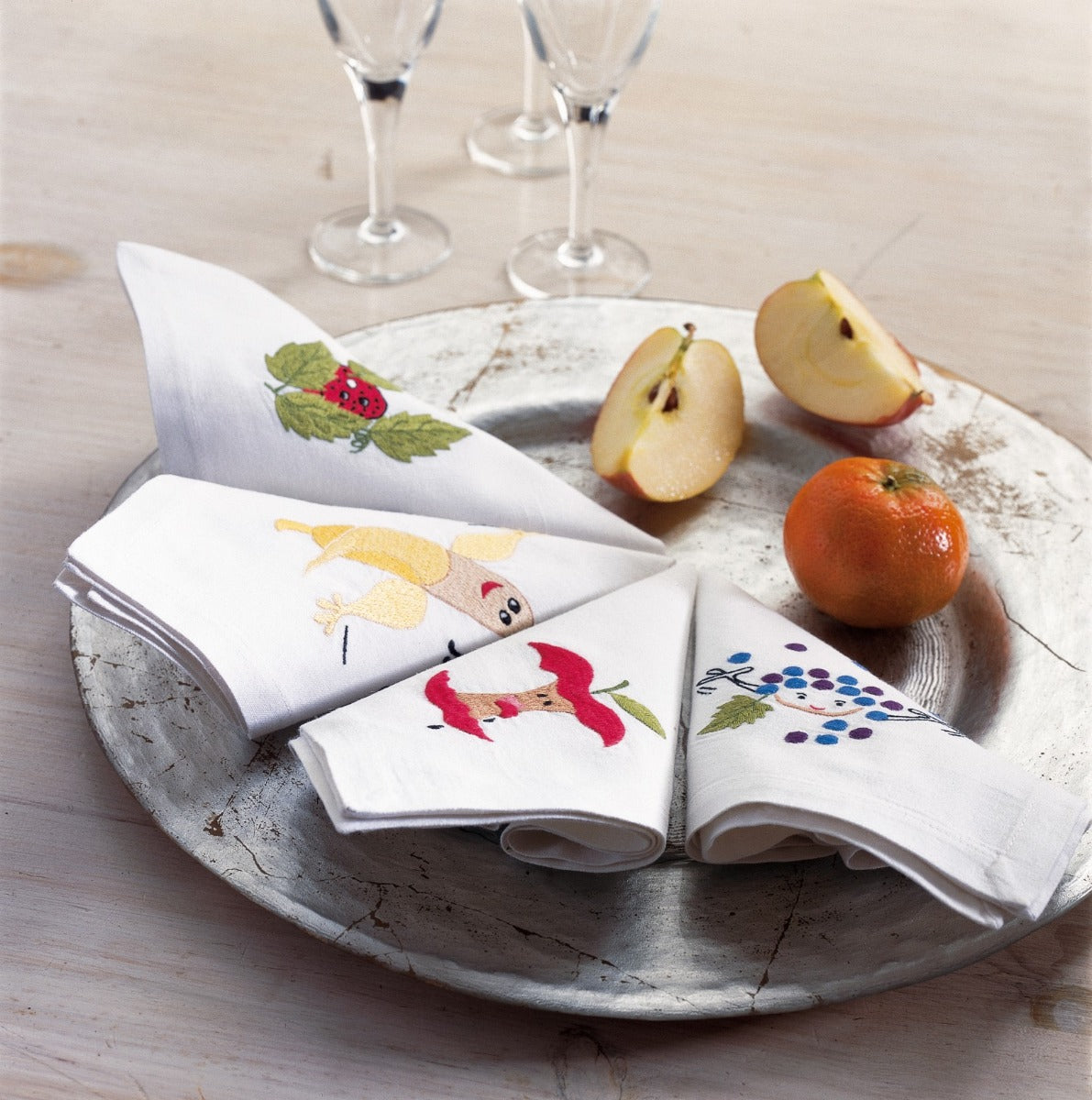 Fruit motifs  Napkin 25 x 25 cm set of four