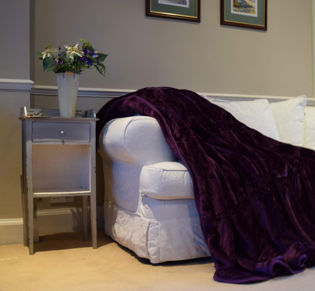 Purple Faux Mink Fur Bedspread / Throw. Large. 240 x 200 cm